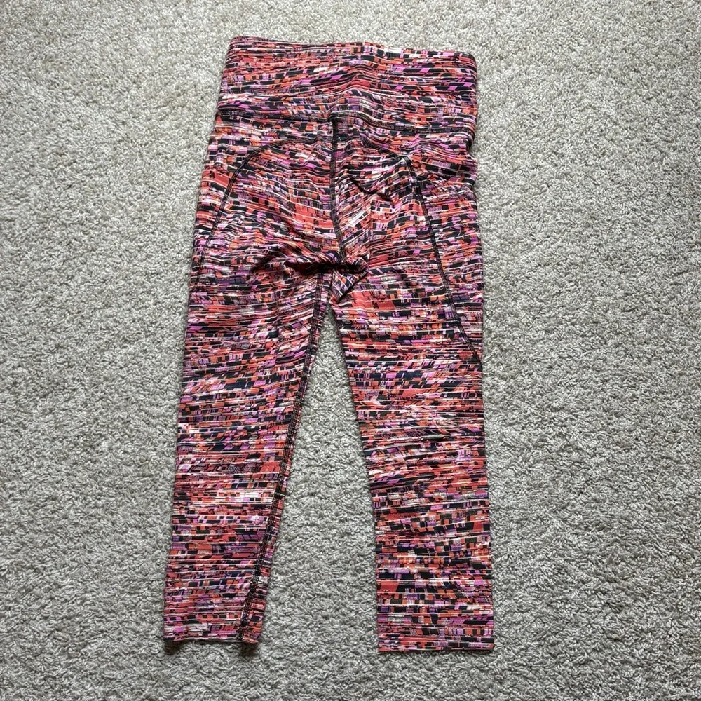 Lululemon Fast and Free Crop II 19